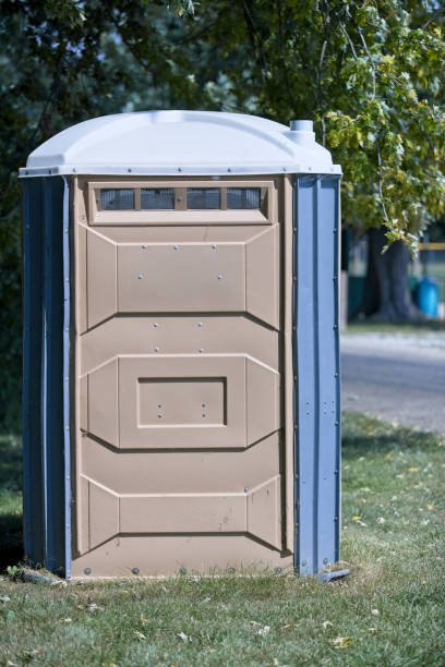 Best Portable toilet rental cost  in Lyndon, KY